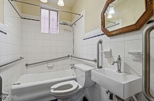 1016 E RIO GRANDE Avenue 3, El Paso, TX 79902