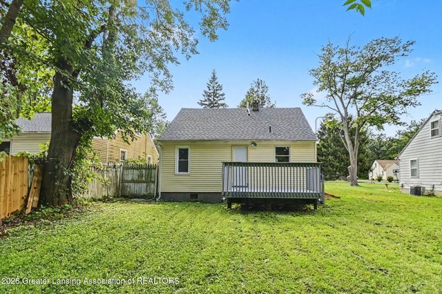 6409 Coulson Court, Lansing, MI 48911