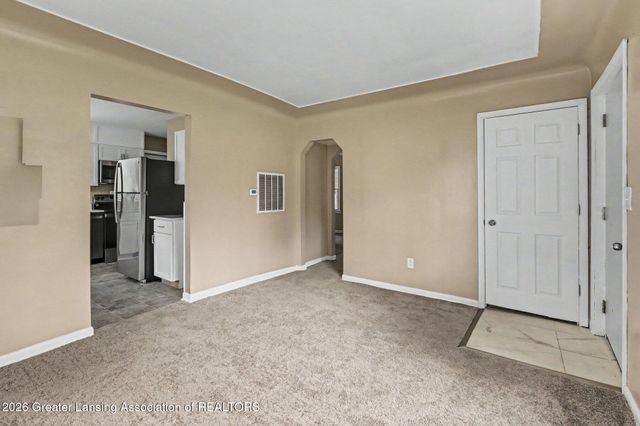 6409 Coulson Court, Lansing, MI 48911