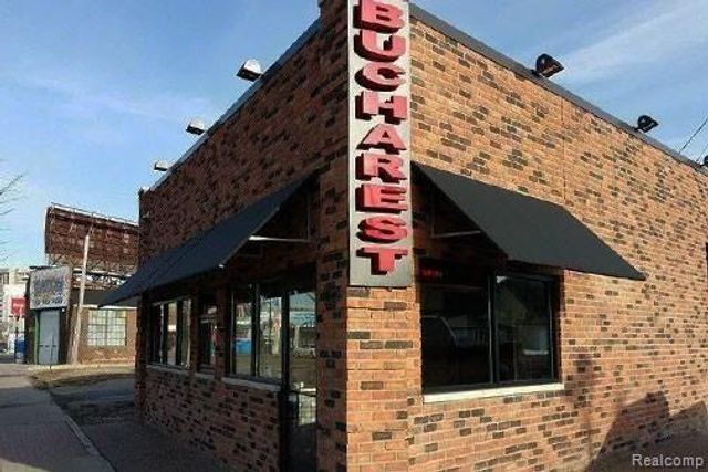 6533 E Jefferson Avenue 322, Detroit, MI 48207