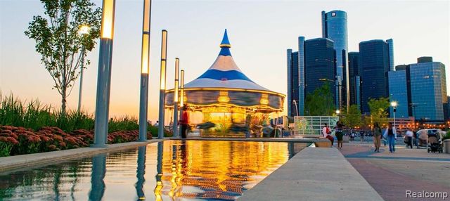 6533 E Jefferson Avenue 322, Detroit, MI 48207