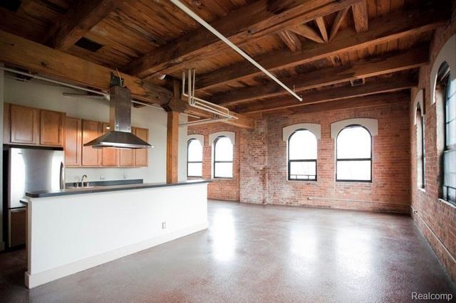 6533 E Jefferson Avenue 322, Detroit, MI 48207