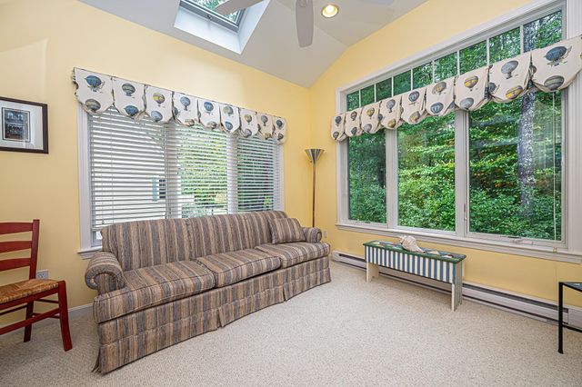 7 Drumlin Road, Stratham, NH 03885