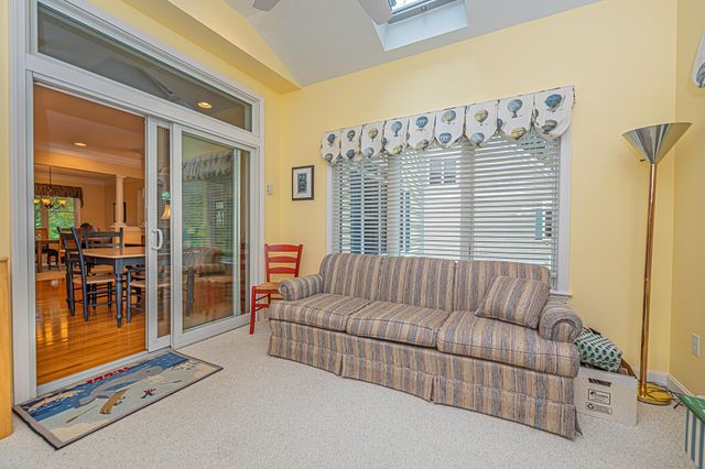7 Drumlin Road, Stratham, NH 03885