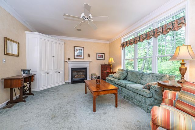 7 Drumlin Road, Stratham, NH 03885