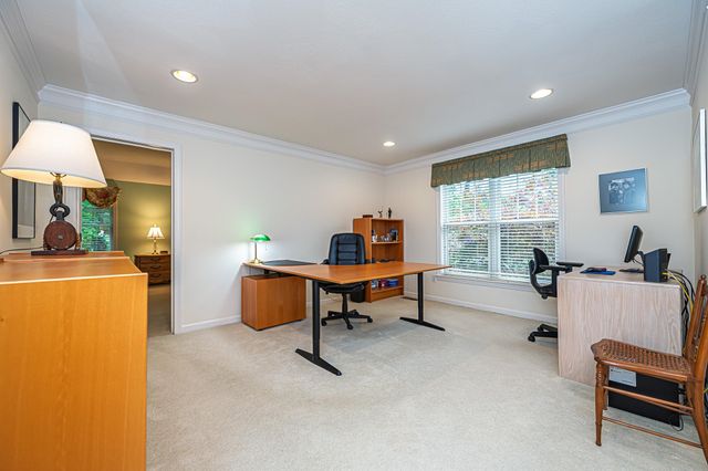 7 Drumlin Road, Stratham, NH 03885