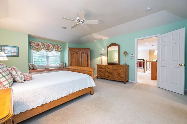 7 Drumlin Road, Stratham, NH 03885