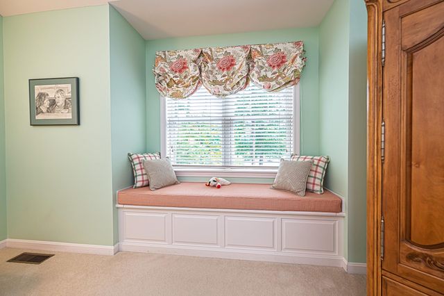 7 Drumlin Road, Stratham, NH 03885
