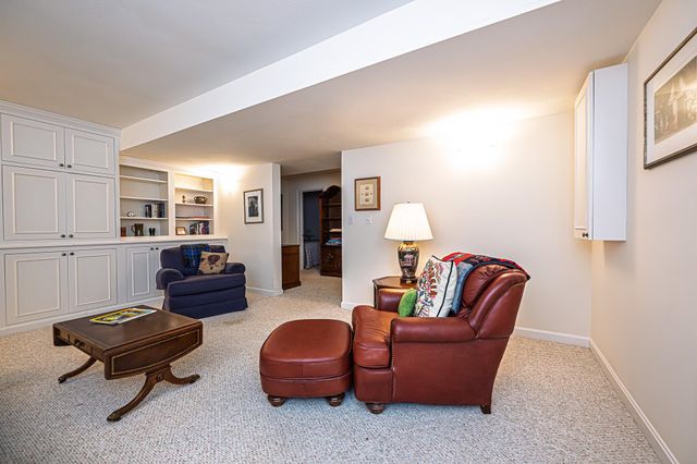7 Drumlin Road, Stratham, NH 03885