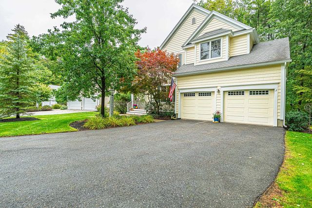 7 Drumlin Road, Stratham, NH 03885