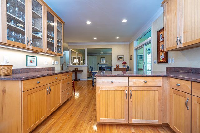7 Drumlin Road, Stratham, NH 03885
