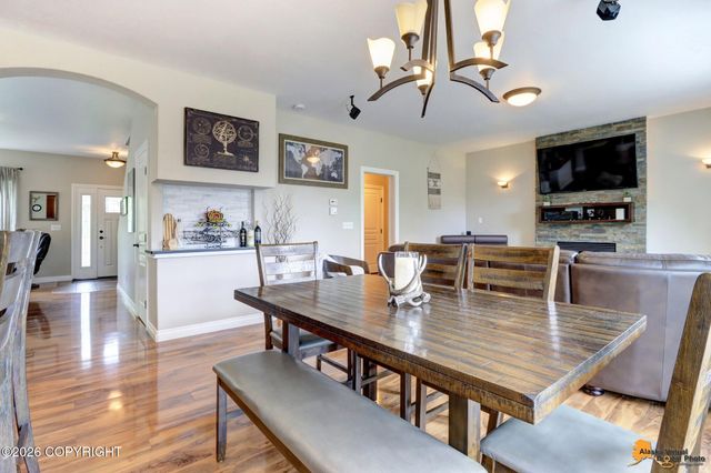 7720 Hacienda Drive, Anchorage, AK 99507