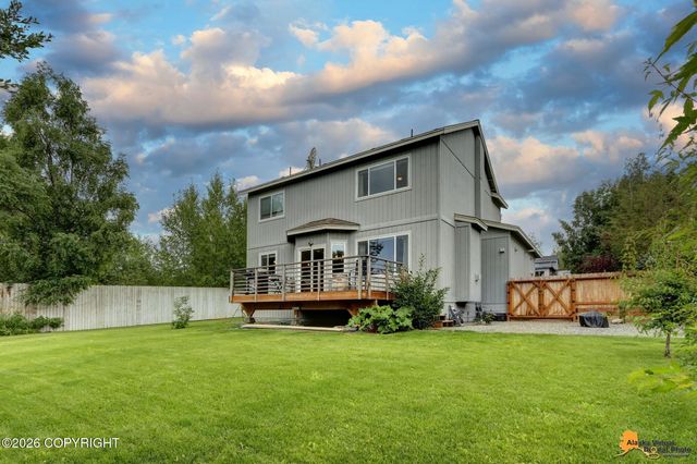 7720 Hacienda Drive, Anchorage, AK 99507