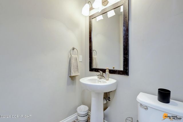 7720 Hacienda Drive, Anchorage, AK 99507