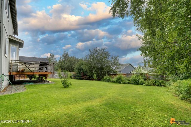 7720 Hacienda Drive, Anchorage, AK 99507