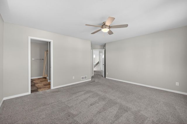 6064 58th Street S, Fargo, ND 58104