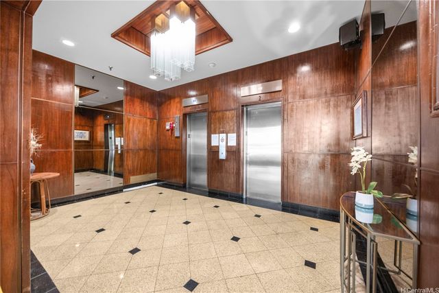 1700 Ala Moana Boulevard 2004, Honolulu, HI 96815