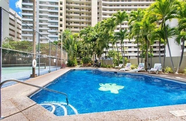 1700 Ala Moana Boulevard 2004, Honolulu, HI 96815