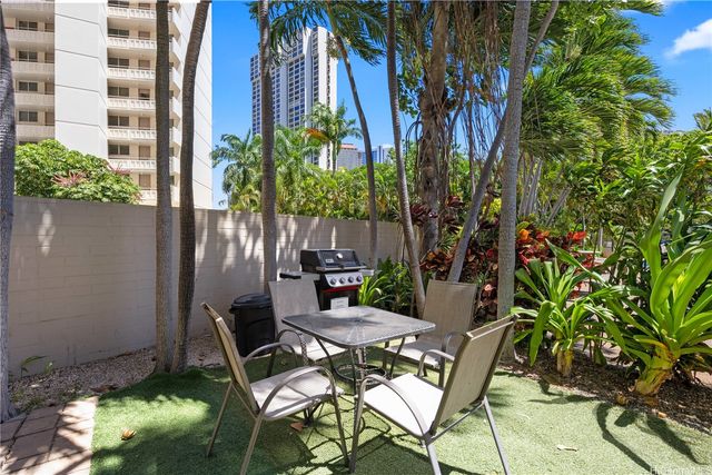 1700 Ala Moana Boulevard 2004, Honolulu, HI 96815