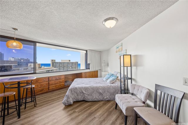1700 Ala Moana Boulevard 2004, Honolulu, HI 96815