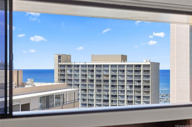 1700 Ala Moana Boulevard 2004, Honolulu, HI 96815