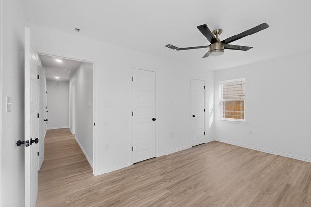 4540 Western Oaks Drive, Dallas, TX 75211