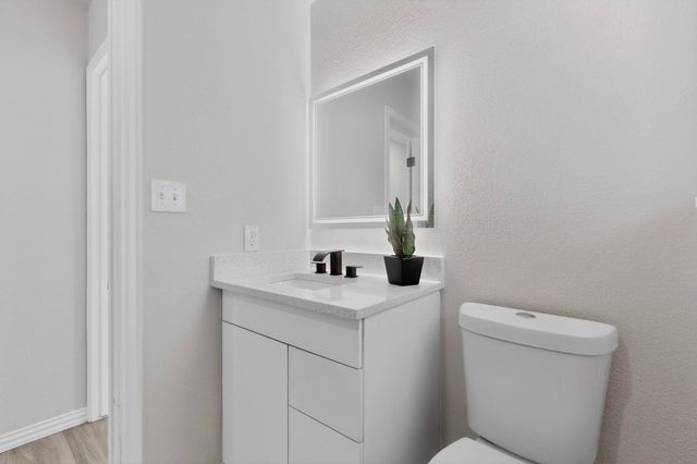 4540 Western Oaks Drive, Dallas, TX 75211