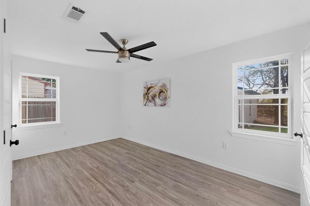 4540 Western Oaks Drive, Dallas, TX 75211