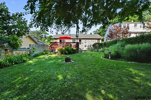 835 S 67 Avenue, Omaha, NE 68106