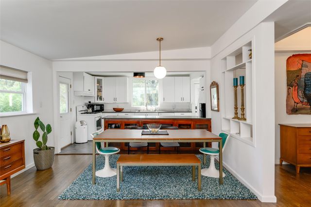 5323 Downs DR, Austin, TX 78721