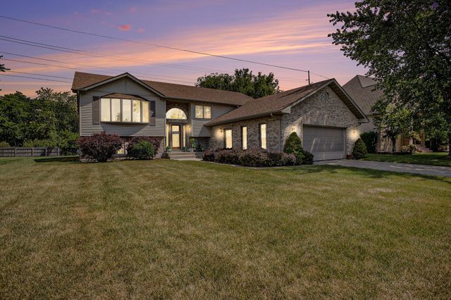 4028 W 91st Place, Merrillville, IN 46410