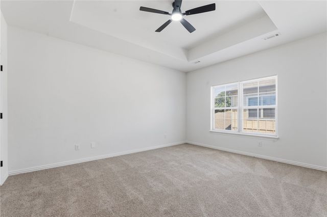 699 N Wordsworth Lane, Fayetteville, AR 72704