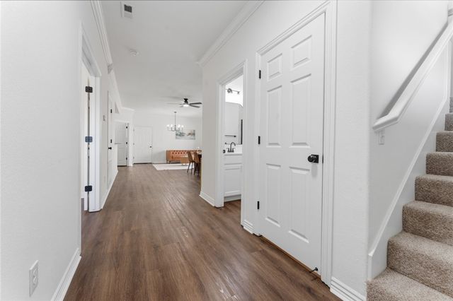 699 N Wordsworth Lane, Fayetteville, AR 72704