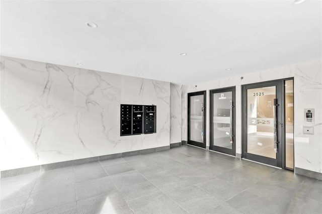 25-25 31st Avenue 5, Astoria, NY 11106