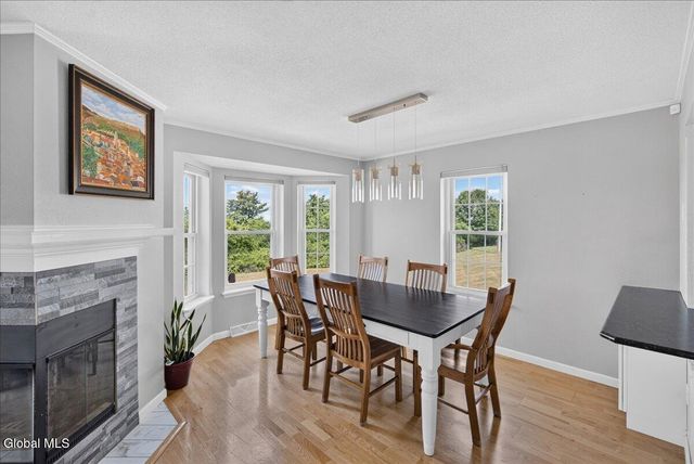 3 Highpointe Drive, Troy, NY 12182