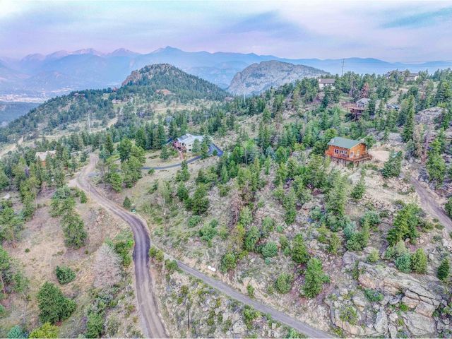 301 Pine Tree Dr, Estes Park, CO 80517