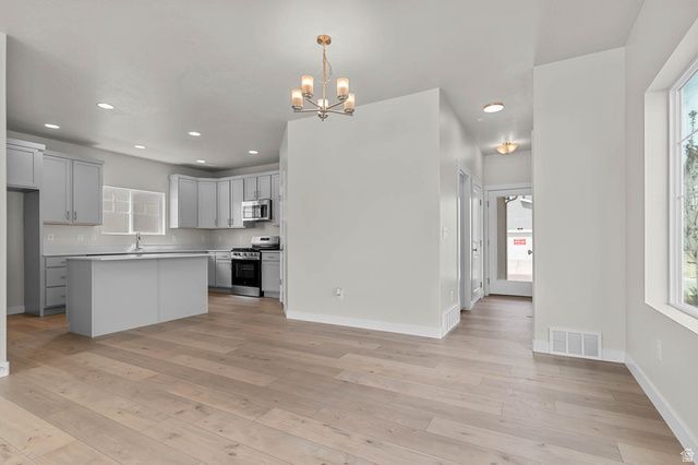 1775 E KERN MTN, Eagle Mountain, UT 84005