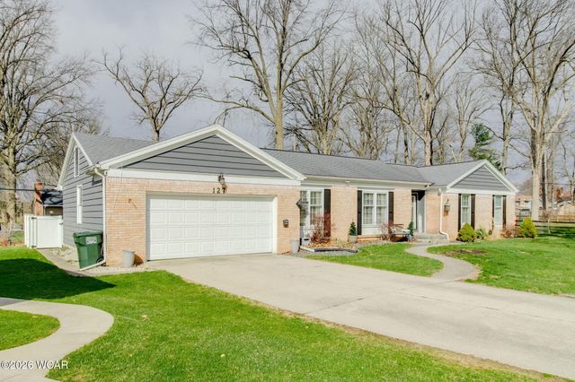 127 Cheshire Circle, Lima, OH 45804