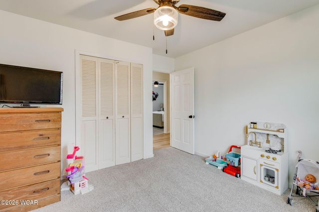 127 Cheshire Circle, Lima, OH 45804