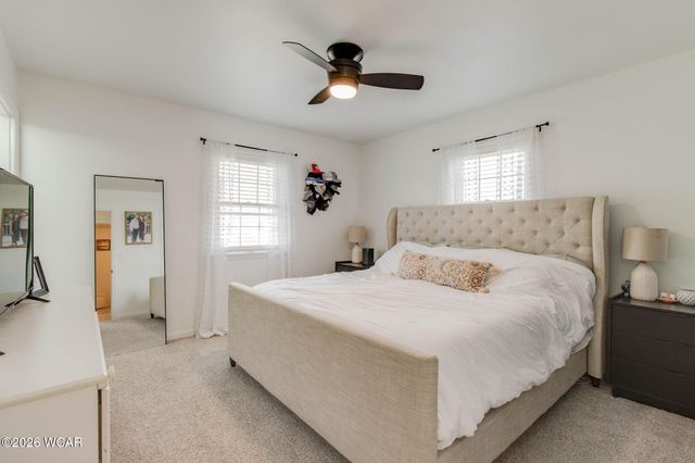 127 Cheshire Circle, Lima, OH 45804