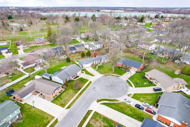 127 Cheshire Circle, Lima, OH 45804