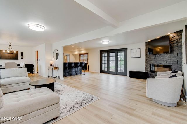 127 Cheshire Circle, Lima, OH 45804