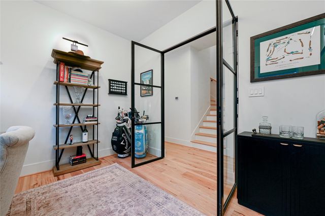 1512 Ashland Street, Houston, TX 77008