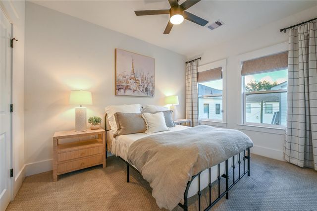 1512 Ashland Street, Houston, TX 77008