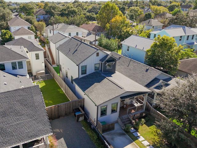 1512 Ashland Street, Houston, TX 77008