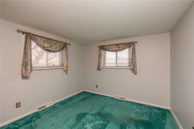 7550 Daytona Drive, Parma, OH 44134