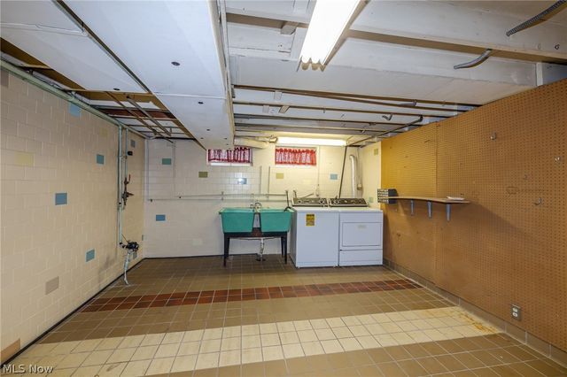 7550 Daytona Drive, Parma, OH 44134