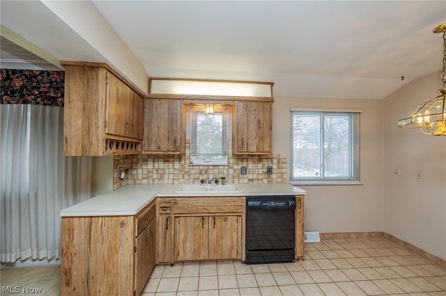 7550 Daytona Drive, Parma, OH 44134