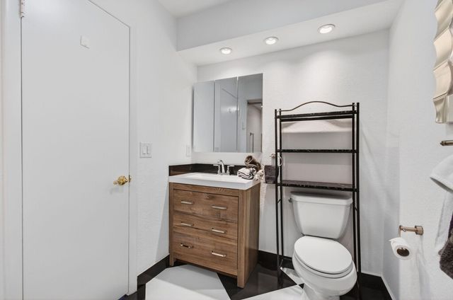 6105 Via Laguna Lane, Boca Raton, FL 33433