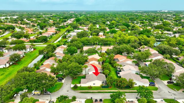 6105 Via Laguna Lane, Boca Raton, FL 33433